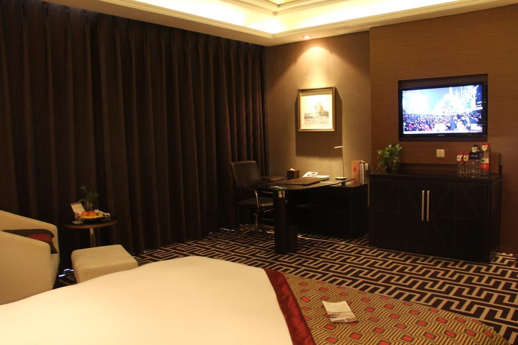 Brigh Radiance Hotel Yantai Exterior foto