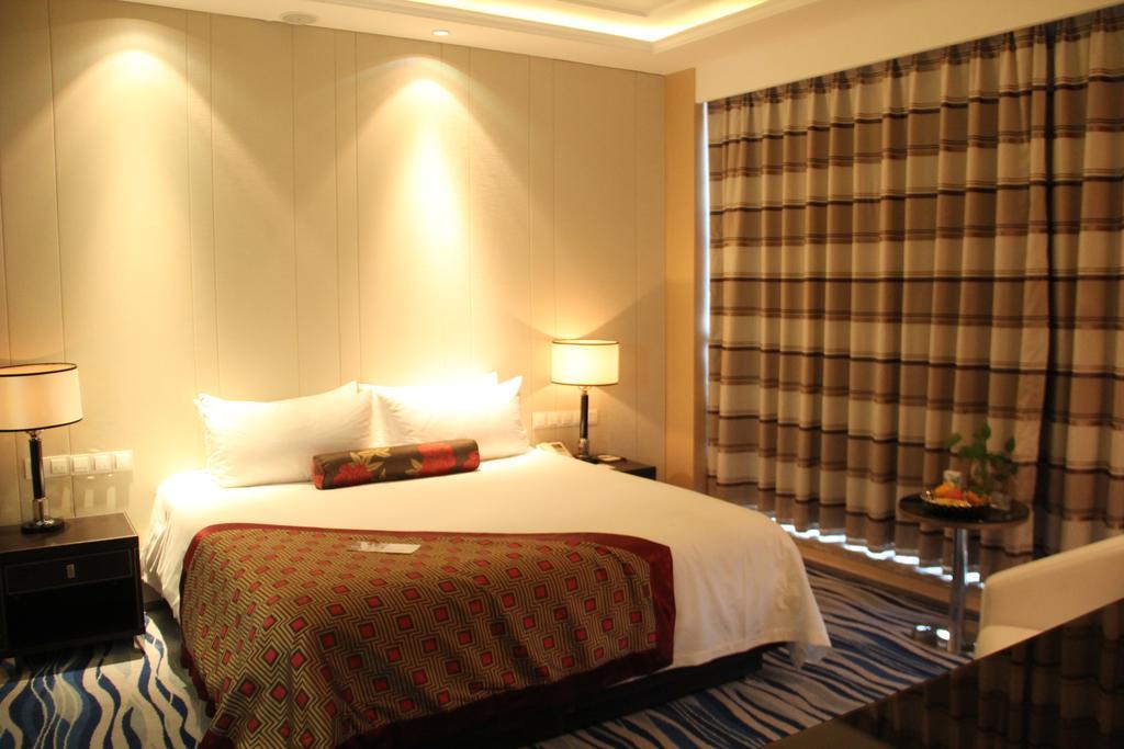 Brigh Radiance Hotel Yantai Exterior foto
