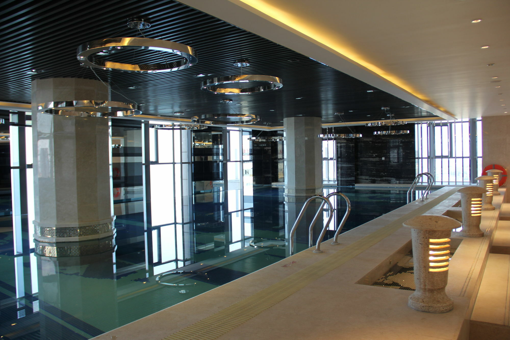 Brigh Radiance Hotel Yantai Exterior foto
